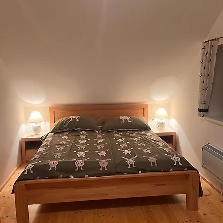 בקתה Almhuette-flattnitz *